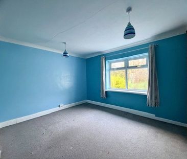 2 bedroom house to rent Butts Road, Southampton, SO19 - Photo 3