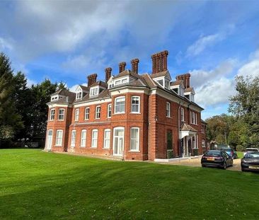 East Hall, Lodge Road, Feltwell, Thetford, Norfolk, IP26 - Photo 6