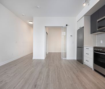 For Lease - 2300 St Clair Avenue Unit# 112, Toronto, Ontario - Photo 4