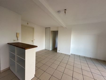 Location Appartement 2 pièces 45m² - Photo 5