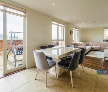4 bedroom penthouse to rent - Photo 1