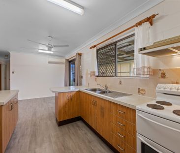 Neat, Tidy & Ready to Move in - Photo 2
