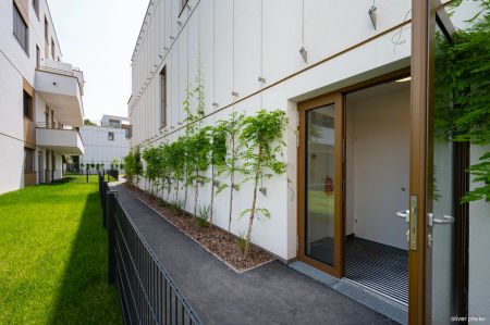 NEUBAUERSTBEZUG: MODERNE; RUHIGE 2 ZIMMERWOHNUNG MIT BEEINDRUCKENDEM BALKON + GARAGENPLATZ - Foto 3