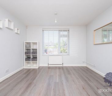 Central Road, Morden, SM4 - Photo 3