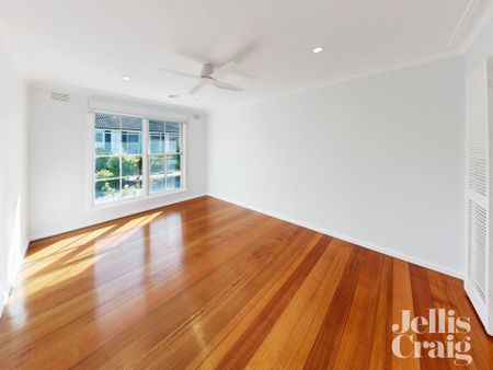 1/6 Mountain Grove, Kew - Photo 2