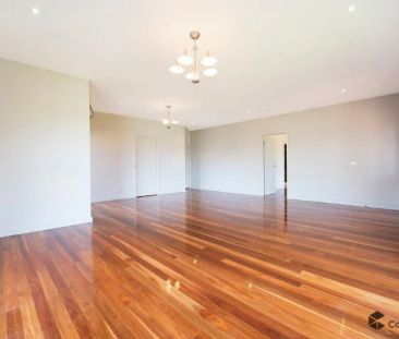 Family Home in Cul de sac - Photo 1
