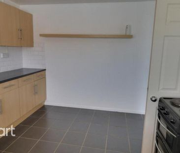 3 bedroom apartment to rent - Photo 5