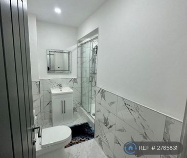 6 bedroom terraced house to rent - Photo 6