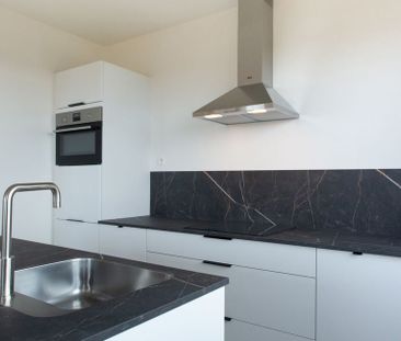 Appartement te huur in Wilrijk voor € 1.050 met 2 slaapkamers - Photo 3