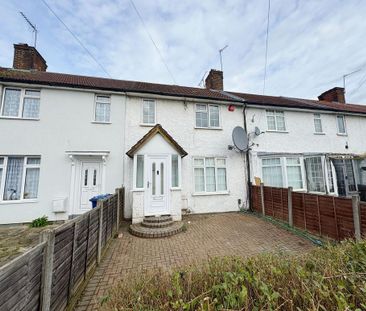 3 bedroom terraced house to rent - Photo 3