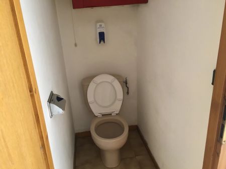 Location Appartement 2 pièces 35m² SALLANCHES 74700 - Photo 4