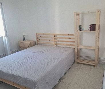 De inchiriat apartament 2 camere, Piața Centrală, 450 euro - Fotografie 3