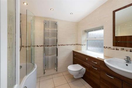 Church Road, Horley, RH6 - Photo 5