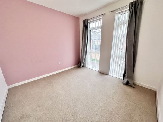 Plantation Close, Doncaster, Bentley - Photo 1