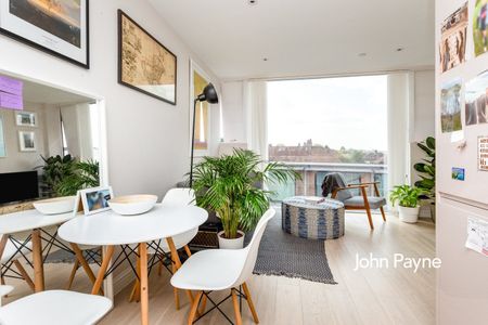 Pinnell Road, London, SE9 - Photo 3