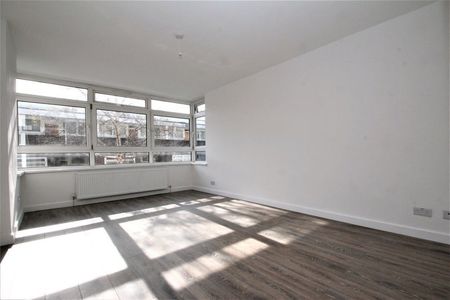 2 Bed Flat, Kingsland, NW8 - Photo 2