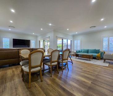 Modern Elegance Meets Comfort - Photo 3