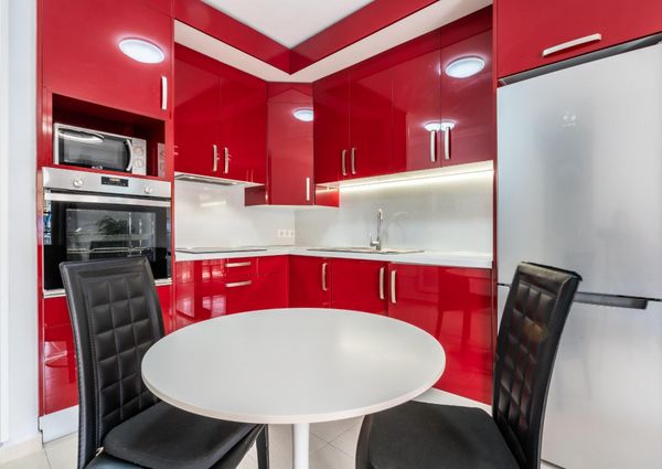 ¡Oportunidad Única! Fantástico Piso Reformado en el Corazón de Adeje – 0067-04588