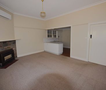 RENTERS WANTED... - Photo 1