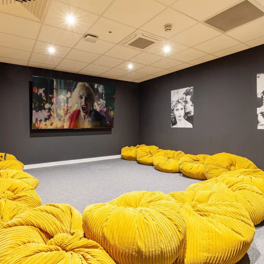 Premium Townhouse Ensuite - Photo 1