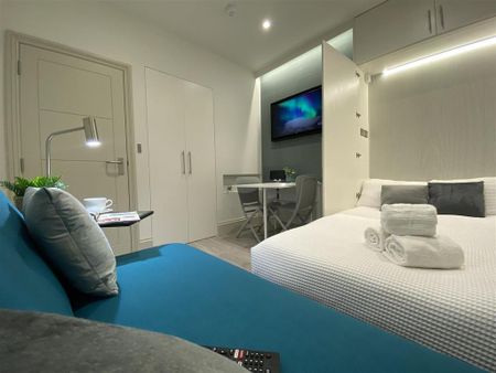 Studio to rent - Photo 3