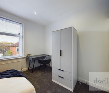 1 bedroom in a house share to rent - Photo 2