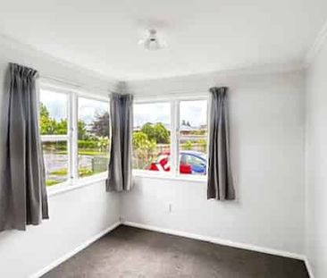 TERRACE END - 3 BEDROOMS - Photo 2