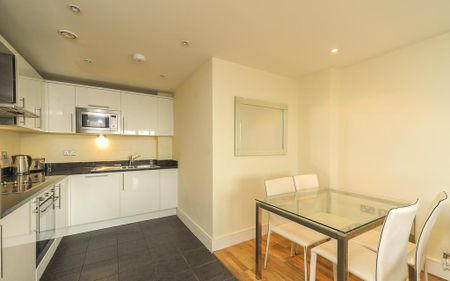 2 bedroom apartment to rent - Photo 4