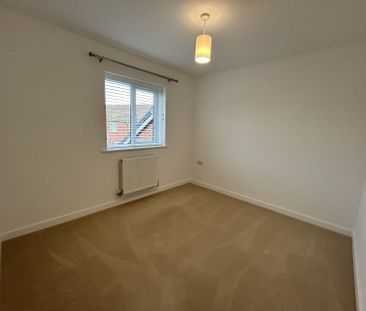 Cedar Close - Photo 2