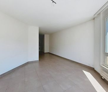 Sion, appartement de 2.5 pièces à l’ouest de la ville avec place de... - Photo 3