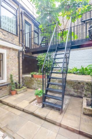 Studio to rent - Photo 5