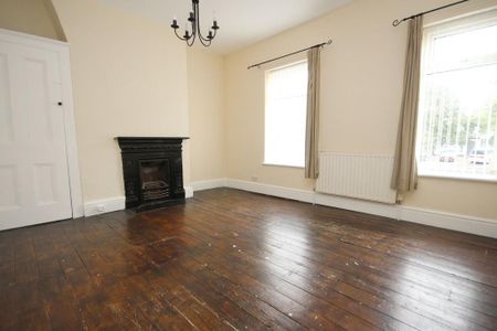 3 bedroom terraced house to rent - Photo 2