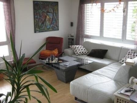 Luminous 3.5-room apartment in Erlach on Lake Biel! - Foto 2