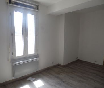 Location appartement 1 pièce, 16.00m², Doué-la-Fontaine - Photo 2