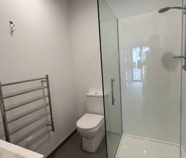 Modern Fully Furnished 1-Bedroom Apartment in Christchurch City Centre - Photo 3