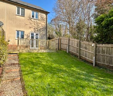 2 bedroom Attractive Two Bedroom House to rent - Photo 3