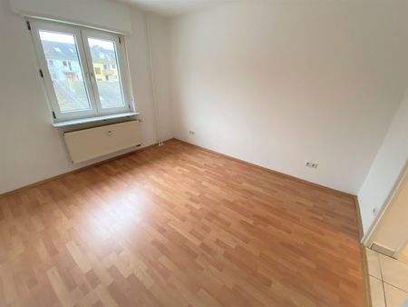 Schöne renovierte 3 ZKB-Wohnung in Mannheim-Neckarau - Foto 3