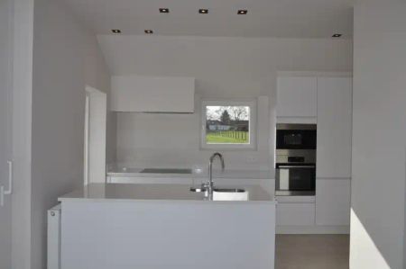 Volledig vernieuwde woning gelegen in doodlopende straat. - Foto 5