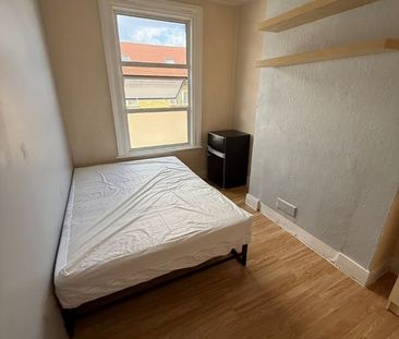 Room in a Shared House, Ranelagh Road, N17 - Photo 4
