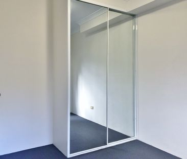 24/6-22 High Street, Mascot NSW 2020 - Apartment For Rent | Domain - Photo 4