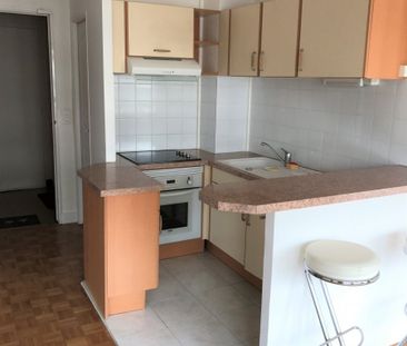 STUDIO DE 28M² ENV. AVEC ASCENSEUR - Photo 2