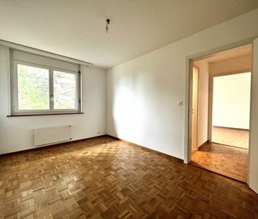 Bel appartement spacieux et rénové de 3.5 pièces, à 2 pas du CHUV - Photo 4