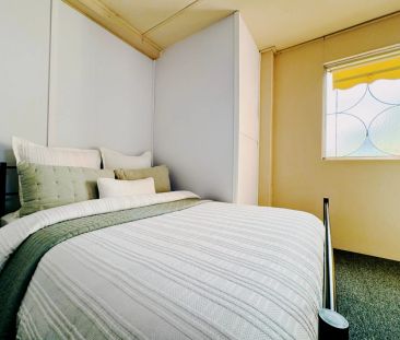 9 McDonald Cres, Sydney - Photo 2