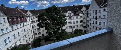 Hübsche Dreizimmer Wohnung mit gemütlichem Kinderzimmer und Balkon. - Photo 1