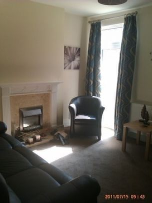 5 Bed Fully Furnished Student Townhouse - Photo 1