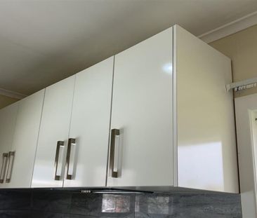 PAPAKURA, 2 BEDROOMS - Photo 5