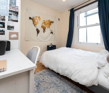 4 bedroom terraced house to rent - Photo 4