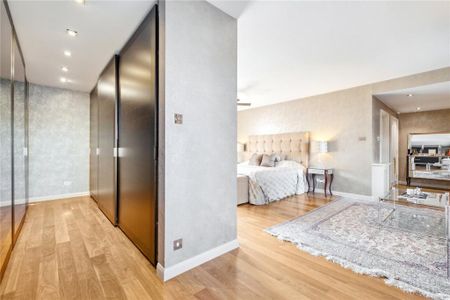 4 bedroom flat to rent - Photo 5