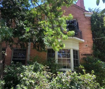 South Yarra - Photo 4