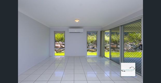 Lowset brick home- walking distance to town - Photo 1